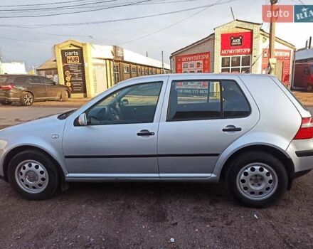 Серый Фольксваген Гольф, объемом двигателя 1.6 л и пробегом 219 тыс. км за 5200 $, фото 3 на Automoto.ua