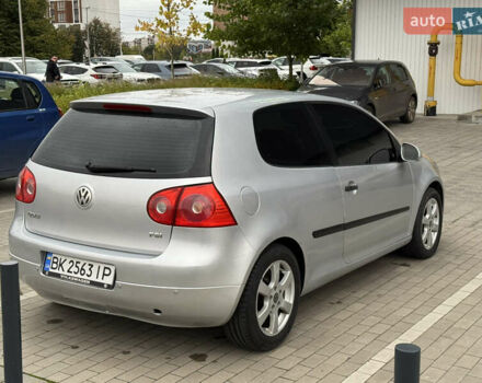 Сірий Фольксваген Гольф, об'ємом двигуна 1.6 л та пробігом 210 тис. км за 4150 $, фото 6 на Automoto.ua