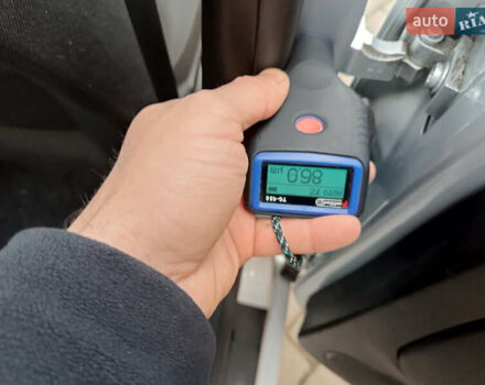 Серый Фольксваген Гольф, объемом двигателя 1.6 л и пробегом 226 тыс. км за 5250 $, фото 103 на Automoto.ua