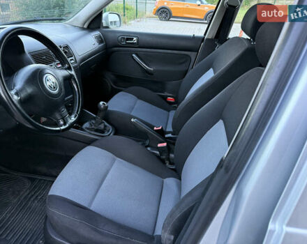 Серый Фольксваген Гольф, объемом двигателя 1.4 л и пробегом 269 тыс. км за 4400 $, фото 7 на Automoto.ua