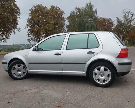 Сірий Фольксваген Гольф, об'ємом двигуна 1.6 л та пробігом 388 тис. км за 3650 $, фото 1 на Automoto.ua