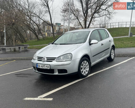 Серый Фольксваген Гольф, объемом двигателя 1.6 л и пробегом 260 тыс. км за 4200 $, фото 3 на Automoto.ua
