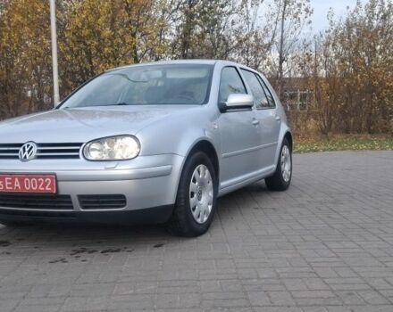 Серый Фольксваген Гольф, объемом двигателя 1.6 л и пробегом 198 тыс. км за 3900 $, фото 1 на Automoto.ua