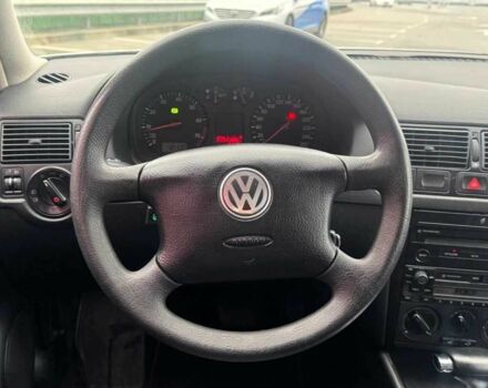 Серый Фольксваген Гольф, объемом двигателя 1.6 л и пробегом 198 тыс. км за 4990 $, фото 14 на Automoto.ua