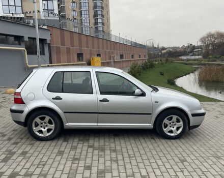 Серый Фольксваген Гольф, объемом двигателя 1.9 л и пробегом 258 тыс. км за 4400 $, фото 1 на Automoto.ua