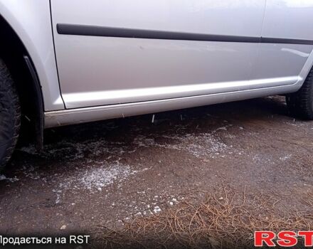 Сірий Фольксваген Гольф, об'ємом двигуна 1.4 л та пробігом 220 тис. км за 3750 $, фото 2 на Automoto.ua