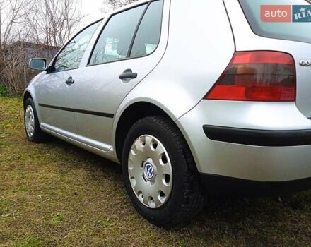 Сірий Фольксваген Гольф, об'ємом двигуна 1.6 л та пробігом 194 тис. км за 4999 $, фото 21 на Automoto.ua