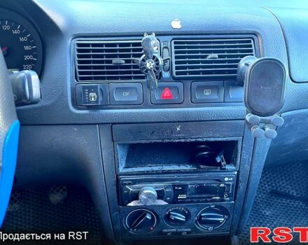 Серый Фольксваген Гольф, объемом двигателя 1.4 л и пробегом 260 тыс. км за 4700 $, фото 7 на Automoto.ua