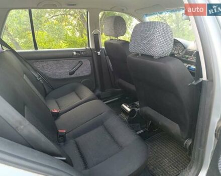 Серый Фольксваген Гольф, объемом двигателя 1.6 л и пробегом 232 тыс. км за 4700 $, фото 1 на Automoto.ua