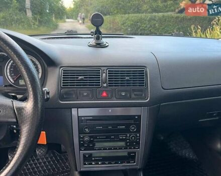 Сірий Фольксваген Гольф, об'ємом двигуна 1.6 л та пробігом 265 тис. км за 4450 $, фото 58 на Automoto.ua