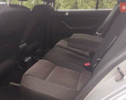 Серый Фольксваген Гольф, объемом двигателя 1.6 л и пробегом 182 тыс. км за 4850 $, фото 24 на Automoto.ua