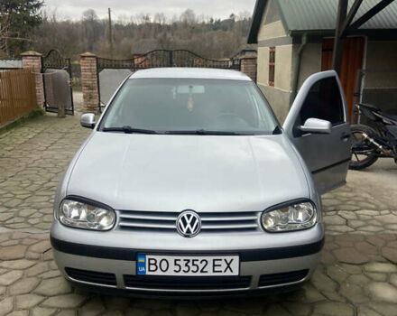 Серый Фольксваген Гольф, объемом двигателя 1.4 л и пробегом 215 тыс. км за 3950 $, фото 5 на Automoto.ua