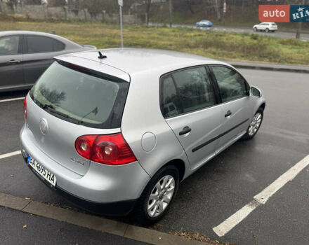 Серый Фольксваген Гольф, объемом двигателя 1.6 л и пробегом 260 тыс. км за 4200 $, фото 16 на Automoto.ua