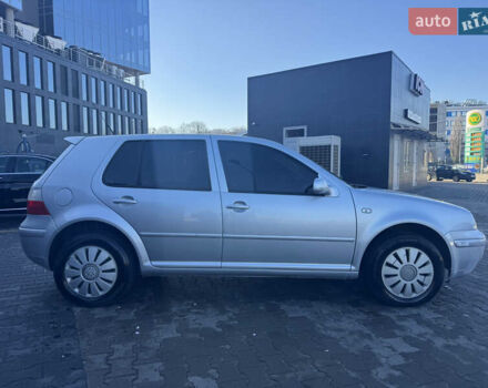 Серый Фольксваген Гольф, объемом двигателя 1.6 л и пробегом 188 тыс. км за 4600 $, фото 3 на Automoto.ua