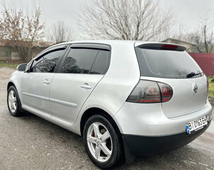 Сірий Фольксваген Гольф, об'ємом двигуна 1.39 л та пробігом 245 тис. км за 5000 $, фото 4 на Automoto.ua