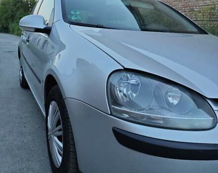 Сірий Фольксваген Гольф, об'ємом двигуна 1.39 л та пробігом 220 тис. км за 3999 $, фото 2 на Automoto.ua