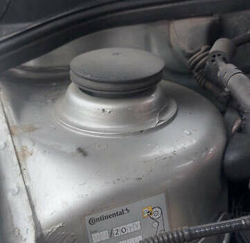 Серый Фольксваген Гольф, объемом двигателя 1.6 л и пробегом 154 тыс. км за 5500 $, фото 22 на Automoto.ua