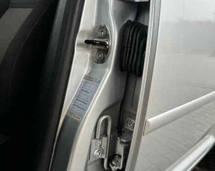 Серый Фольксваген Гольф, объемом двигателя 1.6 л и пробегом 170 тыс. км за 5200 $, фото 28 на Automoto.ua