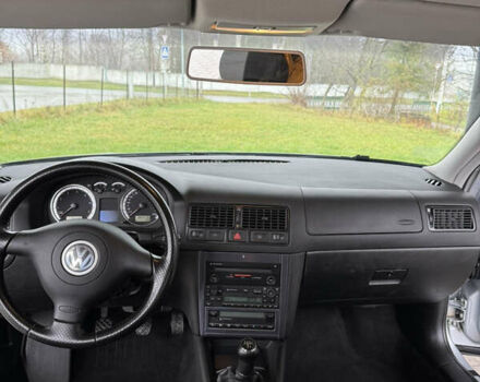 Серый Фольксваген Гольф, объемом двигателя 1.6 л и пробегом 170 тыс. км за 5200 $, фото 11 на Automoto.ua