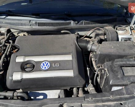 Серый Фольксваген Гольф, объемом двигателя 1.6 л и пробегом 243 тыс. км за 5400 $, фото 8 на Automoto.ua