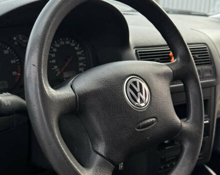 Серый Фольксваген Гольф, объемом двигателя 1.6 л и пробегом 178 тыс. км за 4999 $, фото 32 на Automoto.ua