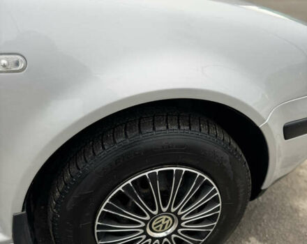 Серый Фольксваген Гольф, объемом двигателя 1.6 л и пробегом 280 тыс. км за 3799 $, фото 12 на Automoto.ua