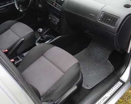 Сірий Фольксваген Гольф, об'ємом двигуна 1.6 л та пробігом 194 тис. км за 4999 $, фото 55 на Automoto.ua