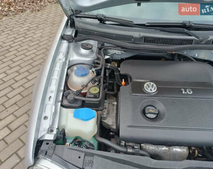 Серый Фольксваген Гольф, объемом двигателя 1.6 л и пробегом 226 тыс. км за 5250 $, фото 123 на Automoto.ua