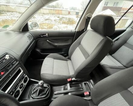 Сірий Фольксваген Гольф, об'ємом двигуна 1.9 л та пробігом 257 тис. км за 4450 $, фото 12 на Automoto.ua