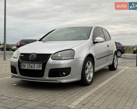 Сірий Фольксваген Гольф, об'ємом двигуна 1.6 л та пробігом 210 тис. км за 4150 $, фото 1 на Automoto.ua