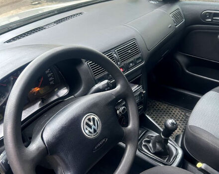 Серый Фольксваген Гольф, объемом двигателя 1.6 л и пробегом 210 тыс. км за 5600 $, фото 1 на Automoto.ua