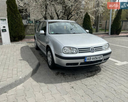 Серый Фольксваген Гольф, объемом двигателя 1.6 л и пробегом 200 тыс. км за 4600 $, фото 9 на Automoto.ua