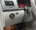 Фольксваген Гольф 2003 в Черновцах на Automoto.ua Серый Фольксваген Гольф, объемом двигателя 1.4 л и пробегом 184 тыс. км за 5300 $, фото 9 на Automoto.ua