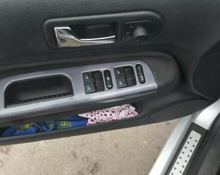 Серый Фольксваген Гольф, объемом двигателя 1.39 л и пробегом 220 тыс. км за 4300 $, фото 7 на Automoto.ua