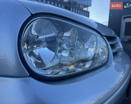 Серый Фольксваген Гольф, объемом двигателя 1.6 л и пробегом 188 тыс. км за 4600 $, фото 32 на Automoto.ua