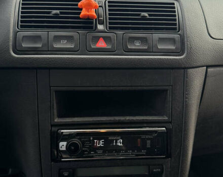 Серый Фольксваген Гольф, объемом двигателя 1.6 л и пробегом 178 тыс. км за 4999 $, фото 34 на Automoto.ua