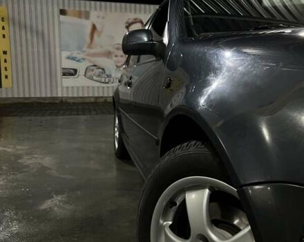 Сірий Фольксваген Гольф, об'ємом двигуна 1.6 л та пробігом 338 тис. км за 3999 $, фото 5 на Automoto.ua