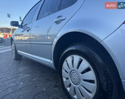 Серый Фольксваген Гольф, объемом двигателя 1.6 л и пробегом 188 тыс. км за 4600 $, фото 12 на Automoto.ua