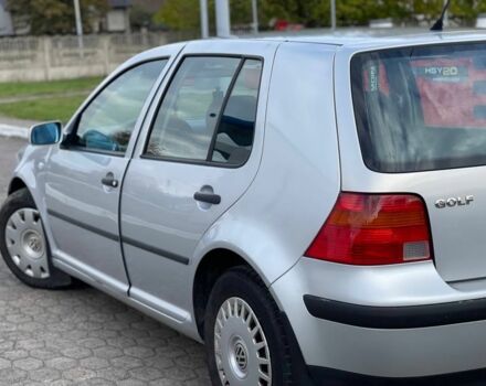 Серый Фольксваген Гольф, объемом двигателя 1.9 л и пробегом 337 тыс. км за 1750 $, фото 4 на Automoto.ua