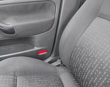 Сірий Фольксваген Гольф, об'ємом двигуна 1.6 л та пробігом 388 тис. км за 3650 $, фото 19 на Automoto.ua