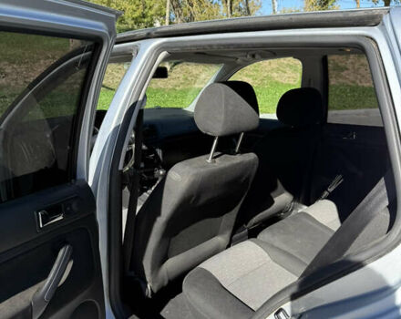 Сірий Фольксваген Гольф, об'ємом двигуна 1.6 л та пробігом 210 тис. км за 4400 $, фото 11 на Automoto.ua