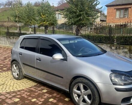 Серый Фольксваген Гольф, объемом двигателя 1.6 л и пробегом 280 тыс. км за 4300 $, фото 4 на Automoto.ua