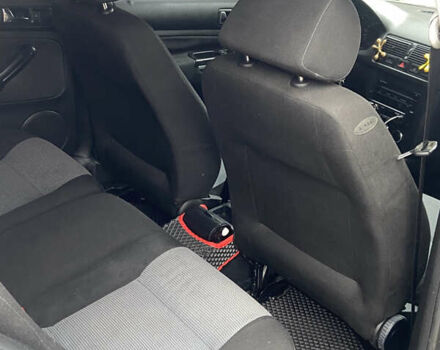 Серый Фольксваген Гольф, объемом двигателя 1.4 л и пробегом 215 тыс. км за 3950 $, фото 13 на Automoto.ua