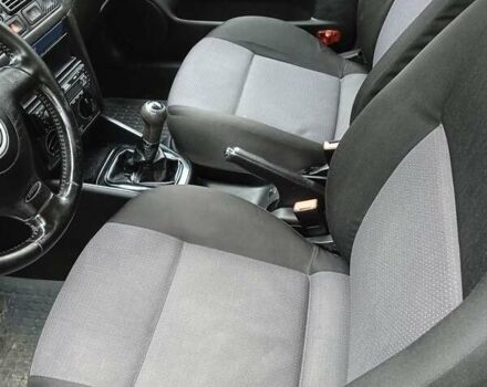 Сірий Фольксваген Гольф, об'ємом двигуна 1.6 л та пробігом 194 тис. км за 4999 $, фото 56 на Automoto.ua