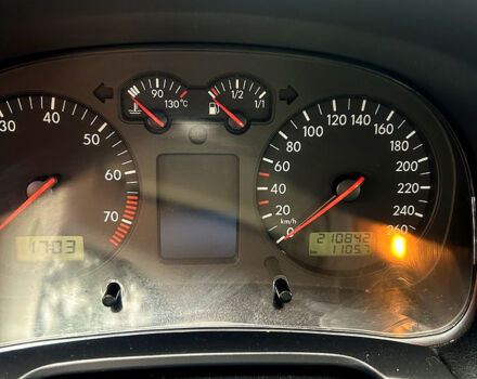 Серый Фольксваген Гольф, объемом двигателя 1.6 л и пробегом 210 тыс. км за 5600 $, фото 5 на Automoto.ua