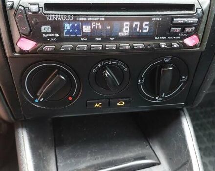 Сірий Фольксваген Гольф, об'ємом двигуна 1.6 л та пробігом 388 тис. км за 3650 $, фото 16 на Automoto.ua