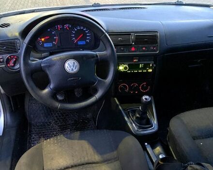 Серый Фольксваген Гольф, объемом двигателя 1.4 л и пробегом 460 тыс. км за 3300 $, фото 4 на Automoto.ua