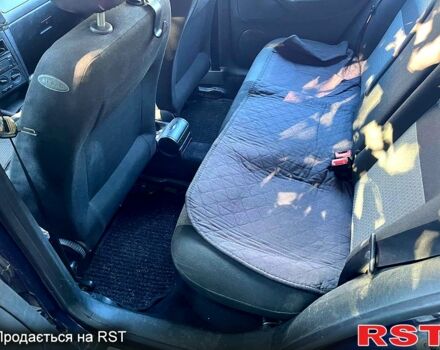 Серый Фольксваген Гольф, объемом двигателя 1.4 л и пробегом 260 тыс. км за 4700 $, фото 3 на Automoto.ua