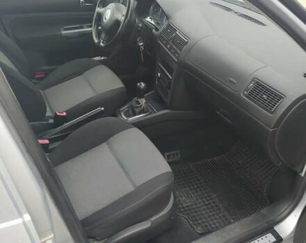 Серый Фольксваген Гольф, объемом двигателя 1.39 л и пробегом 220 тыс. км за 4300 $, фото 3 на Automoto.ua