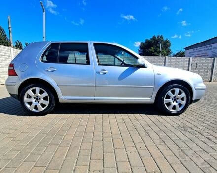 Серый Фольксваген Гольф, объемом двигателя 1.4 л и пробегом 247 тыс. км за 4600 $, фото 2 на Automoto.ua